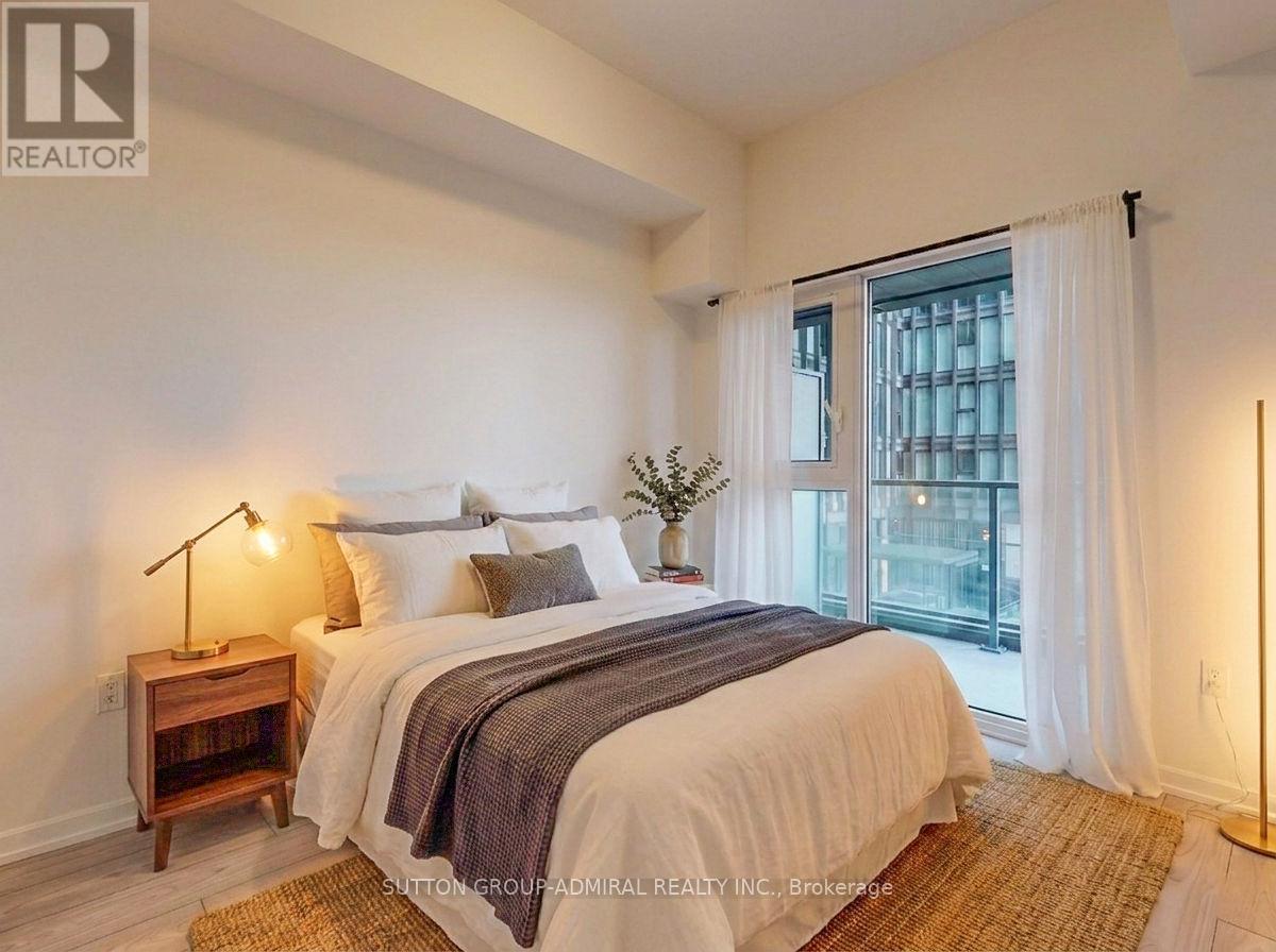 410 - 1285 Dupont Street, Toronto, Ontario  M6H 0E3 - Photo 2 - W12842324