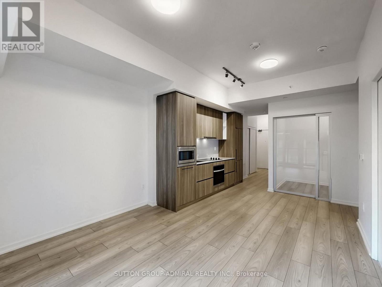 410 - 1285 Dupont Street, Toronto, Ontario  M6H 0E3 - Photo 8 - W12842324