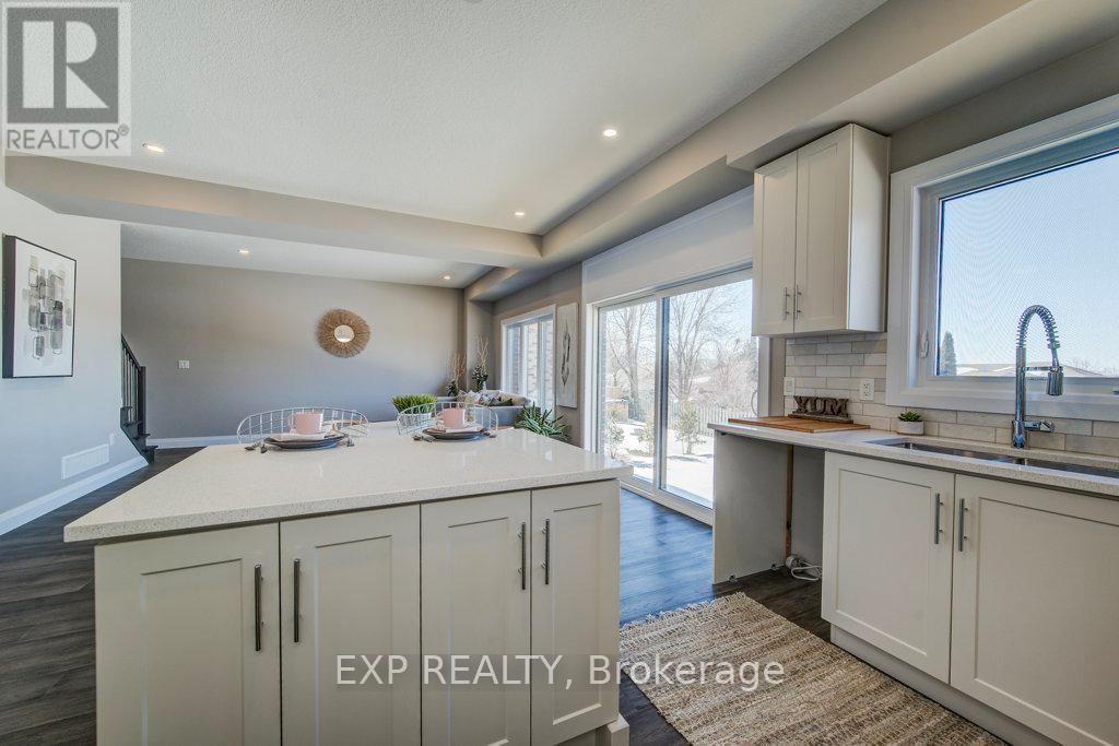 Unknown Address, ,     - Photo 11 - X12842310