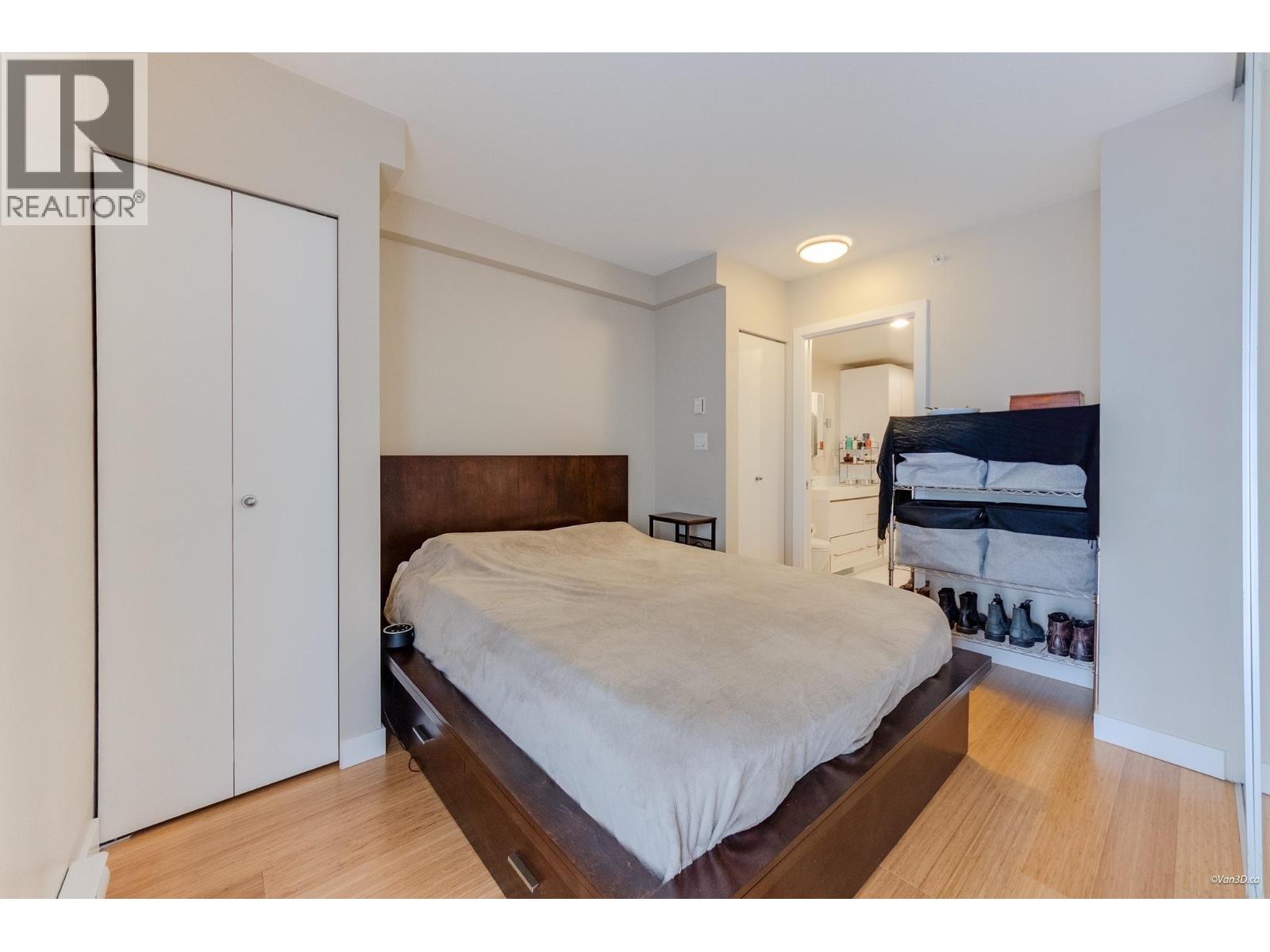 806 718 Main Street, Vancouver, British Columbia V6A 0B1 - Photo 3 - R3095814