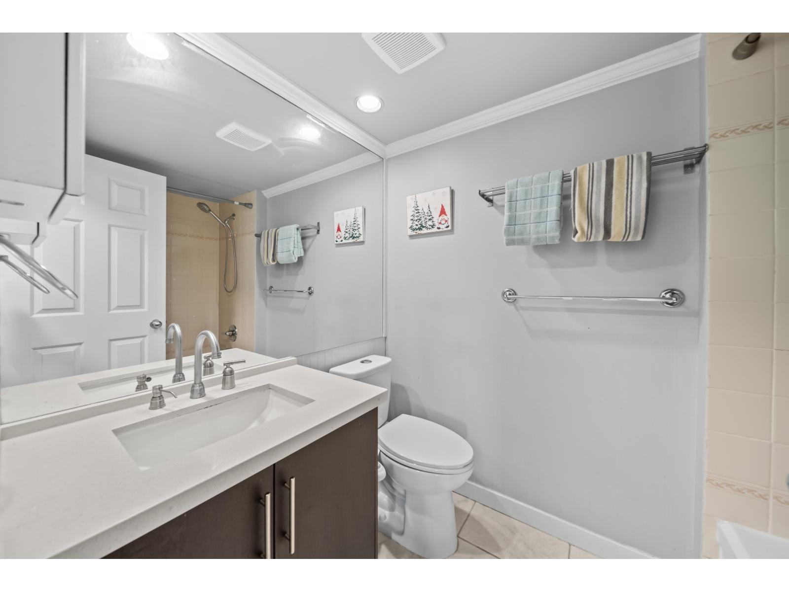 806 14881 103a Avenue, Surrey, British Columbia  V3R 0M5 - Photo 15 - R3095882