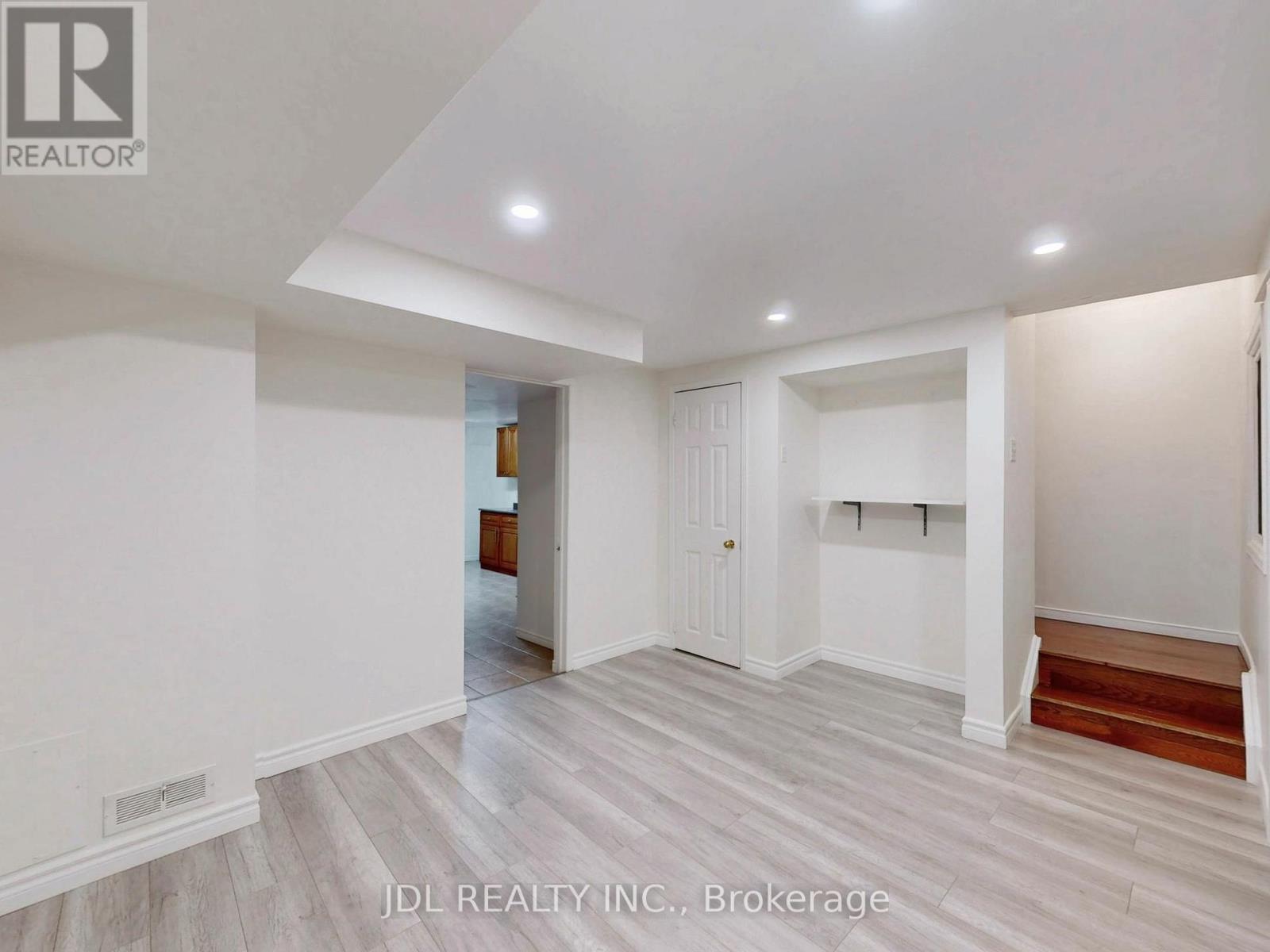 112 - 2205 South Millway, Mississauga, Ontario  L5L 3T2 - Photo 30 - W12820350