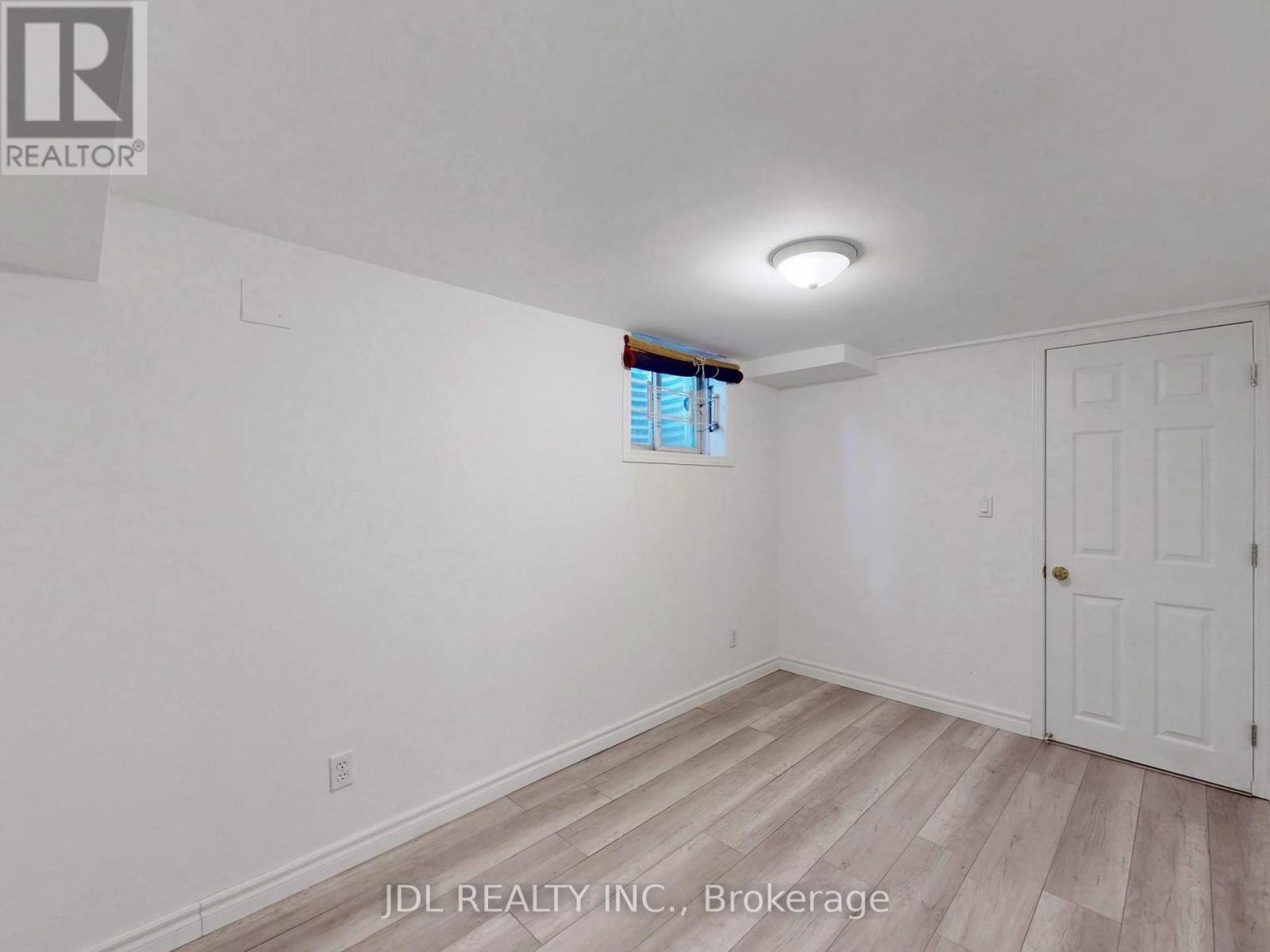 112 - 2205 South Millway, Mississauga, Ontario  L5L 3T2 - Photo 35 - W12820350