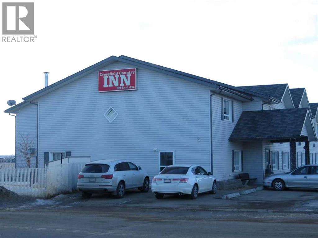 806 Laut Avenue, Crossfield, Alberta  T0M 0S0 - Photo 3 - A2254645