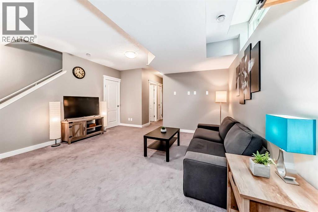 261 River Heights Drive, Cochrane, Alberta  T4C 0W1 - Photo 30 - A2280453