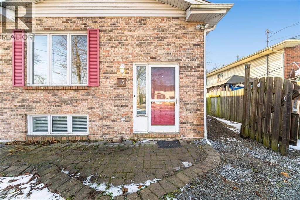 15 Margaret Street, Thorold, Ontario  L0S 1K0 - Photo 4 - 40797549