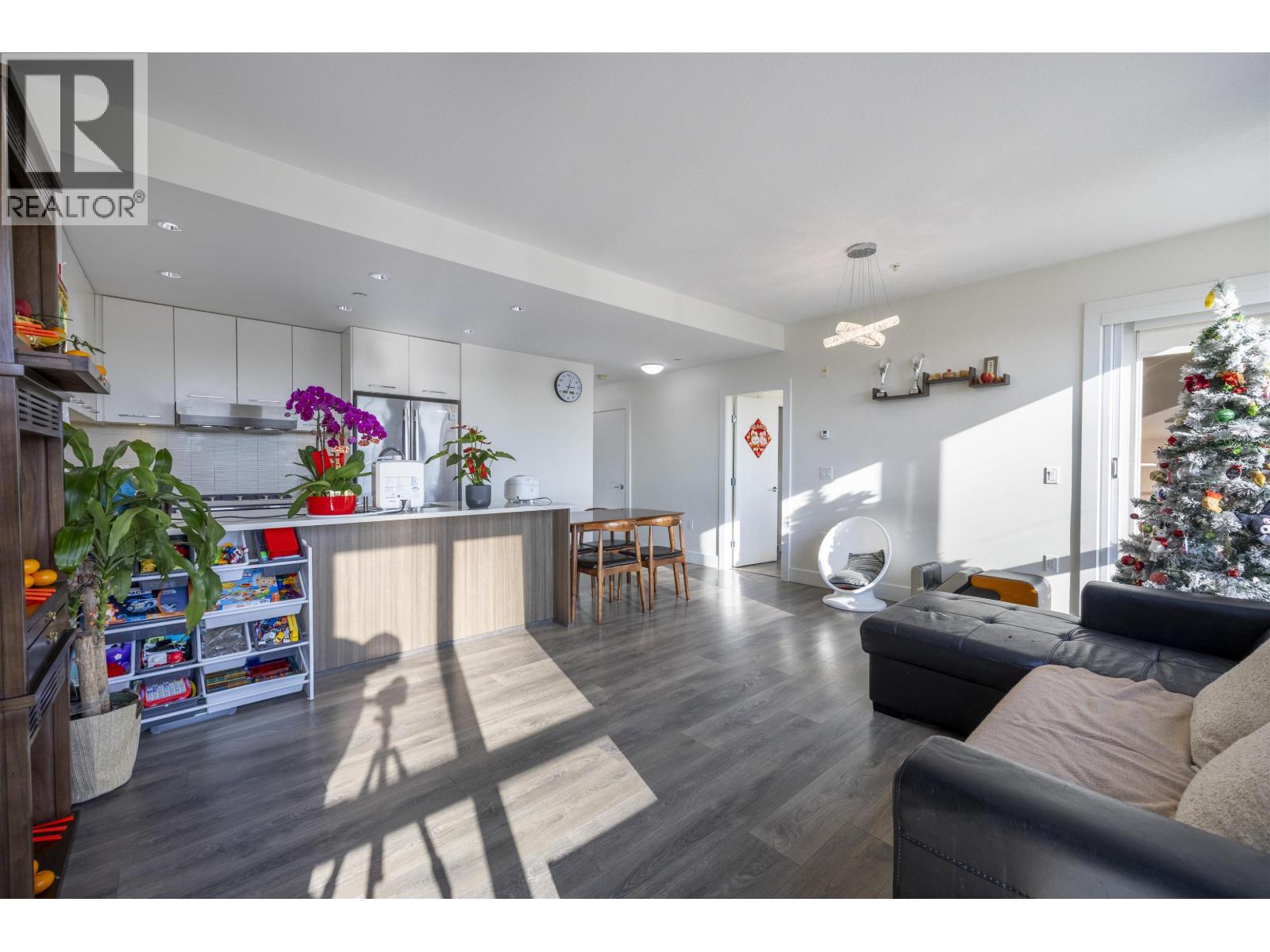 305 8580 River District Crossing, Vancouver, British Columbia  V5S 0B9 - Photo 6 - R3095838