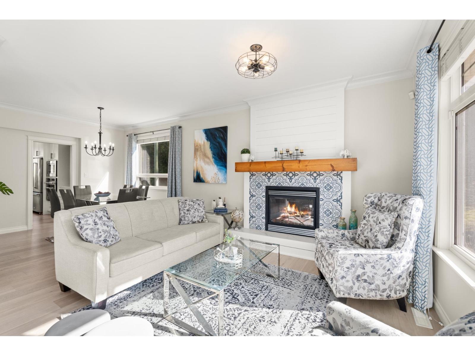 36395 Westminster Drive, Abbotsford, British Columbia  V3G 3C7 - Photo 4 - R3095843