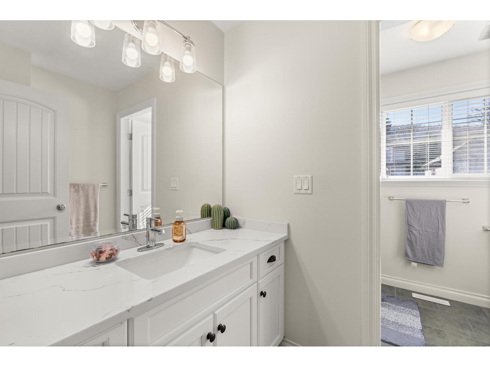 36395 Westminster Drive, Abbotsford, British Columbia  V3G 3C7 - Photo 26 - R3095843