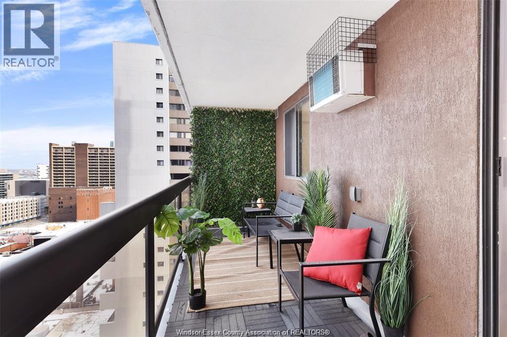 150 Park Unit# 1807, Windsor, Ontario  N9A 7A2 - Photo 13 - 26004476