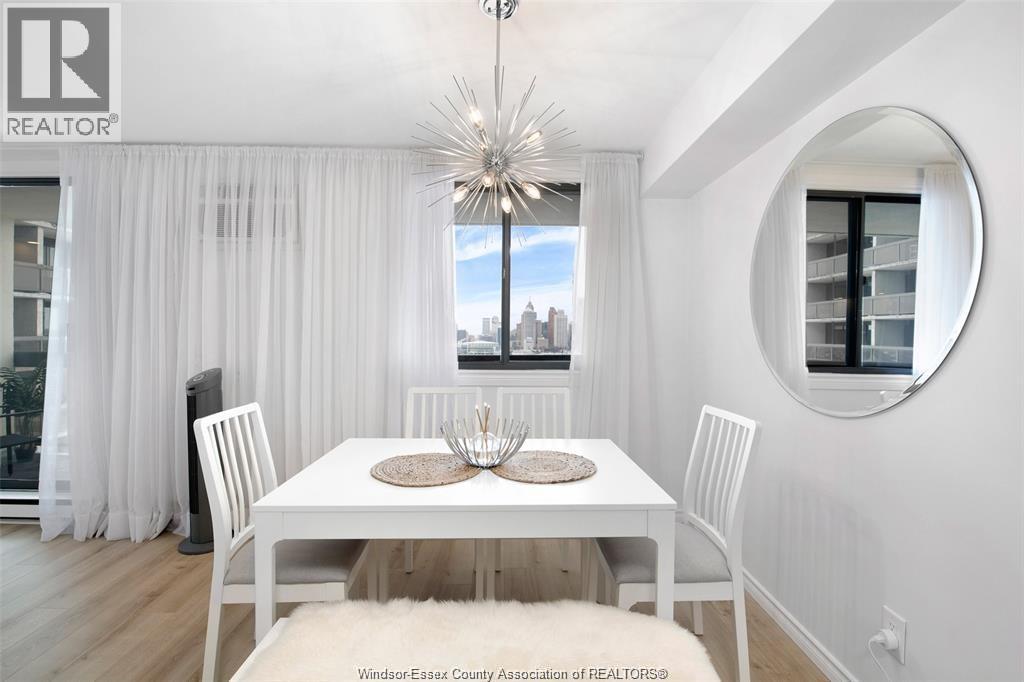 150 Park Unit# 1807, Windsor, Ontario  N9A 7A2 - Photo 5 - 26004476