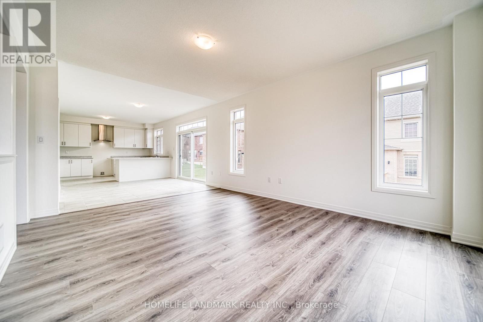 2 Sagewood Avenue, Barrie, Ontario  L9J 0L1 - Photo 7 - S12842346