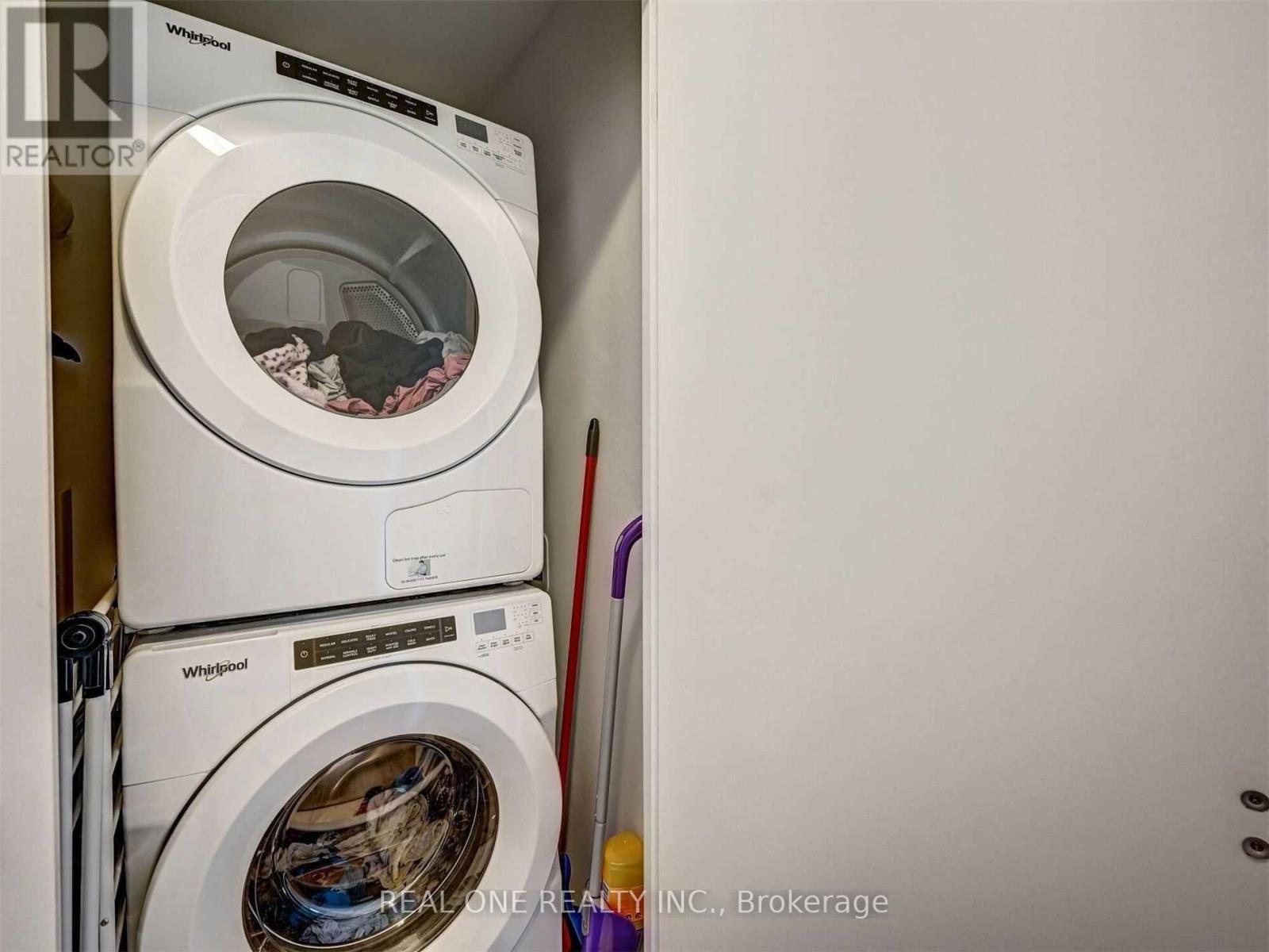 1520 - 4055 Parkside Village Drive, Mississauga, Ontario  L5B 0K8 - Photo 18 - W12842350