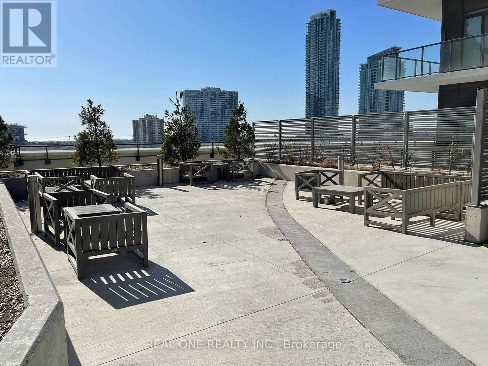 1520 - 4055 Parkside Village Drive, Mississauga, Ontario  L5B 0K8 - Photo 24 - W12842350