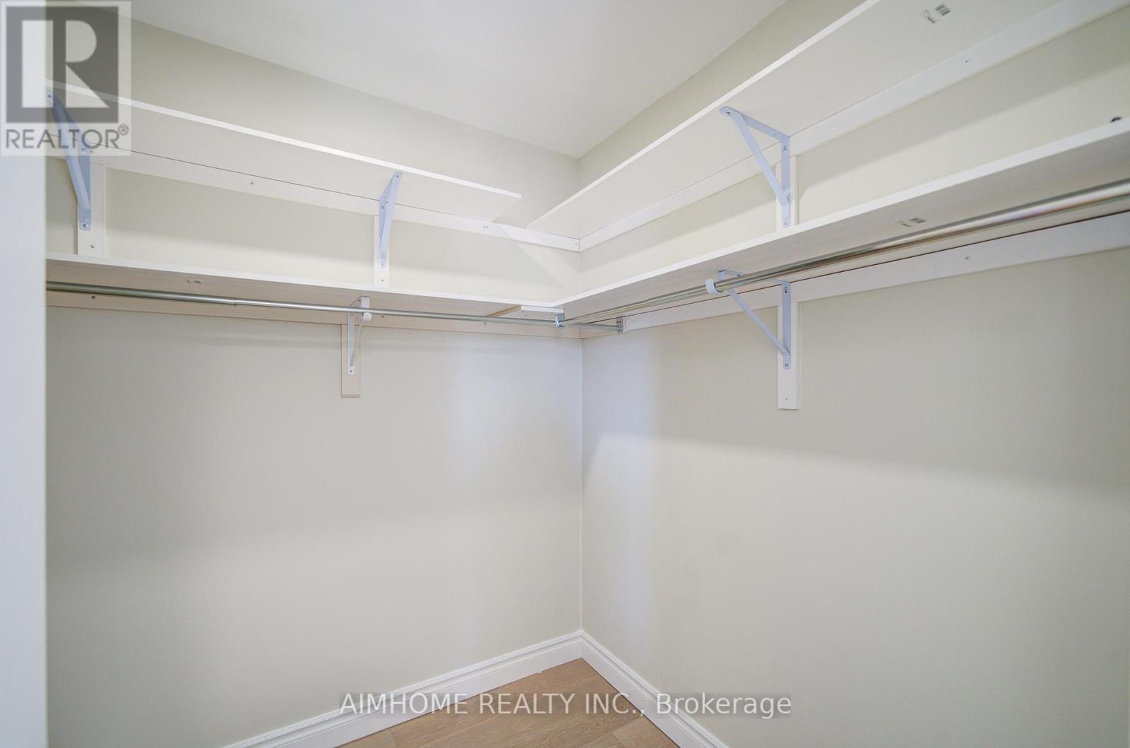 36 Grand River Avenue, Brantford, Ontario  N3T 4W7 - Photo 21 - X12842342