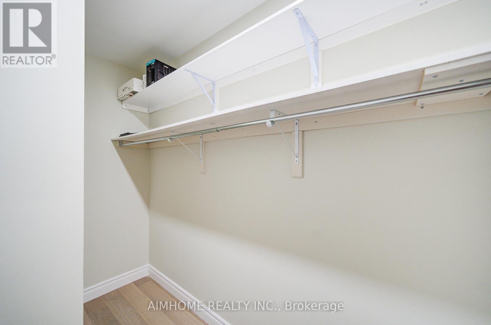 36 Grand River Avenue, Brantford, Ontario  N3T 4W7 - Photo 22 - X12842342