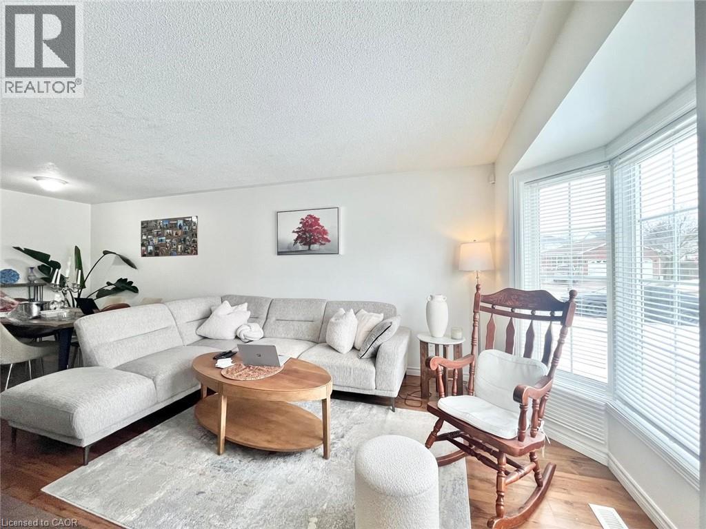 338 Fleming Drive, London, Ontario  N5V 4Y6 - Photo 8 - 40809393