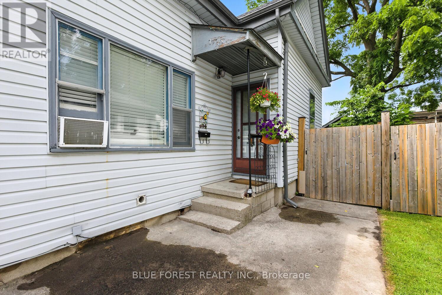 358 Simcoe Street, London East, Ontario  N6B 1J7 - Photo 24 - X12842376