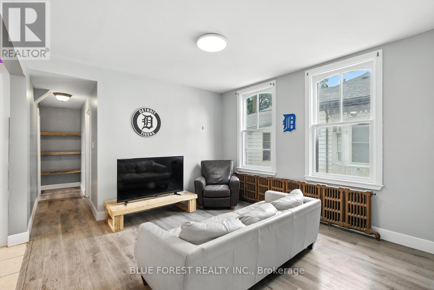 358 Simcoe Street, London East, Ontario  N6B 1J7 - Photo 8 - X12842376