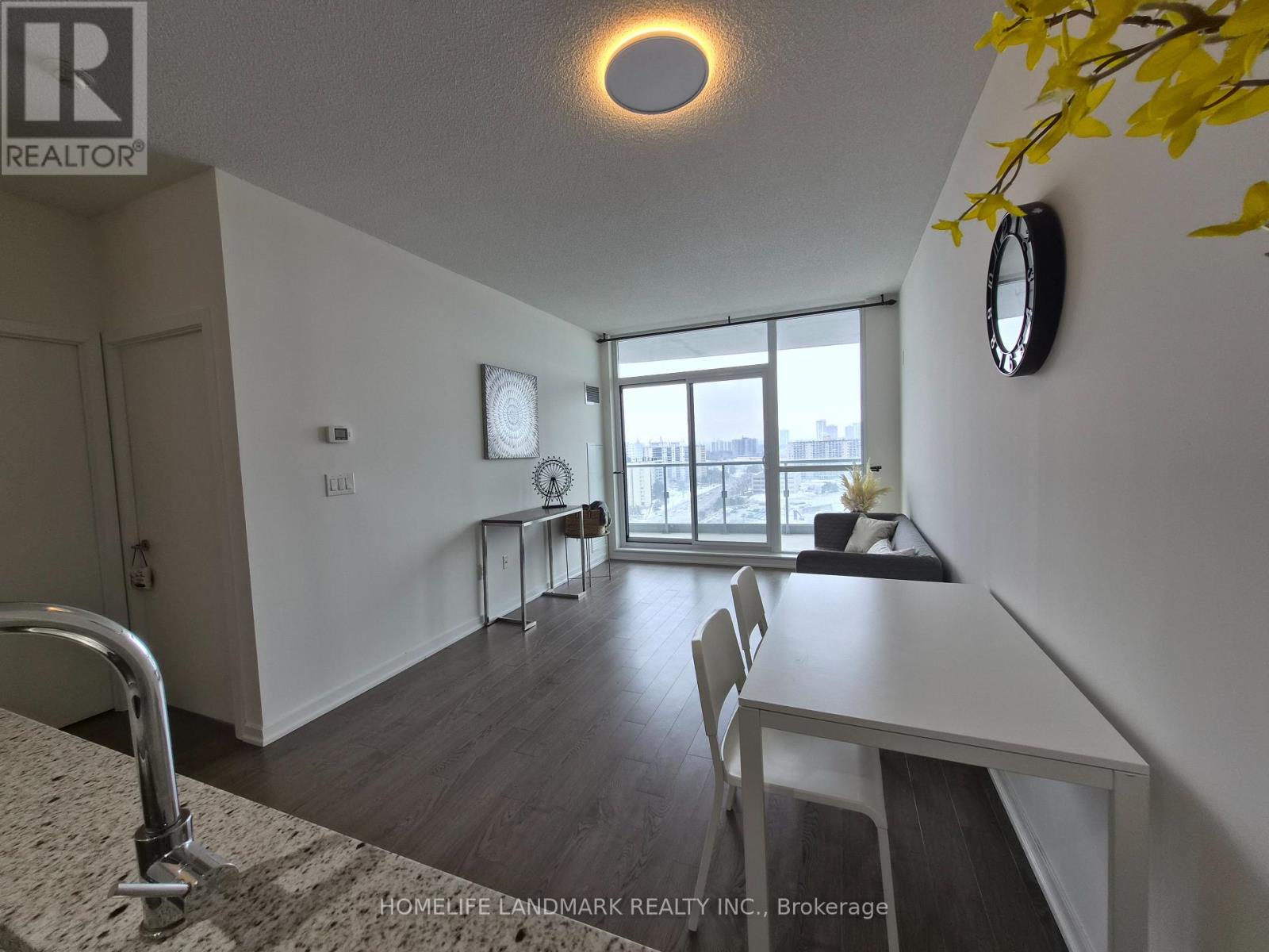 1309 - 70 Forest Manor Road, Toronto, Ontario  M2J 0A9 - Photo 9 - C12842408