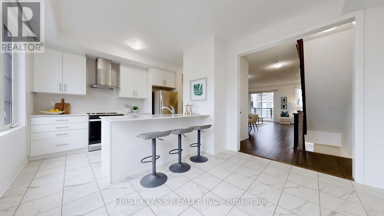 60 Carole Bell Way, Markham, Ontario L6E 0W2 - Photo 15 - N12842418