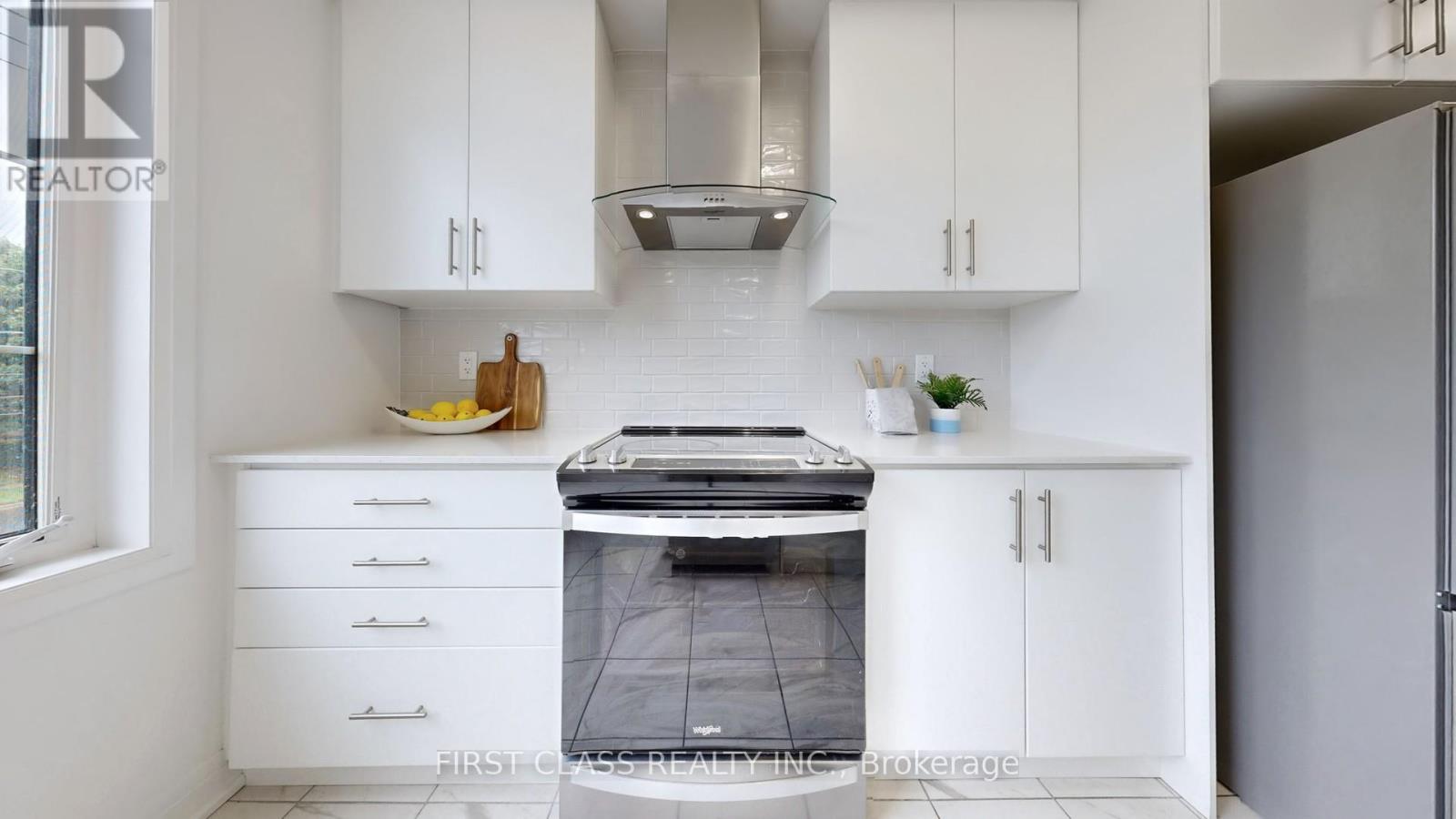 60 Carole Bell Way, Markham, Ontario L6E 0W2 - Photo 17 - N12842418