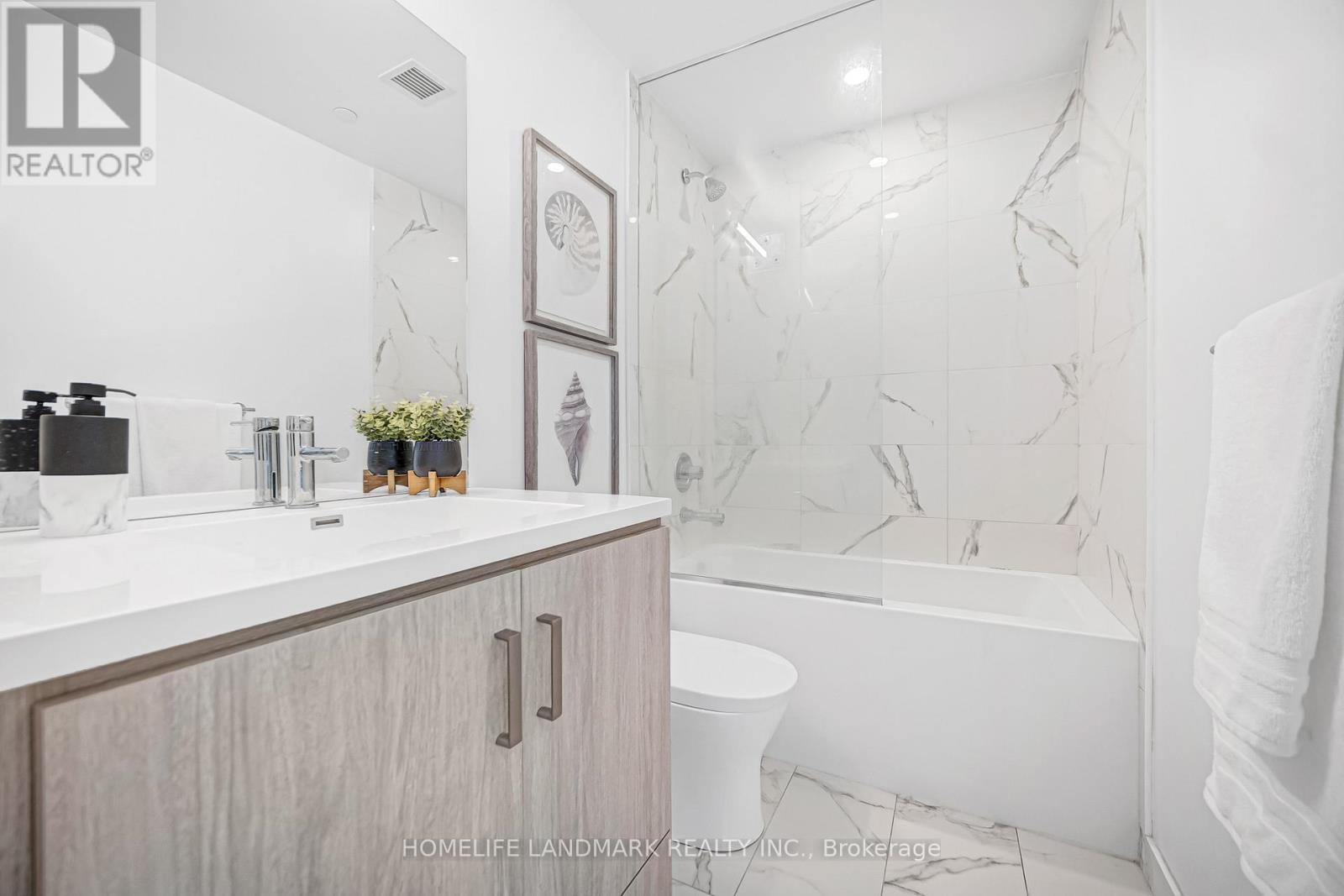 622 - 10 Honeycrisp Crescent, Vaughan, Ontario  L4K 0M7 - Photo 13 - N12842420