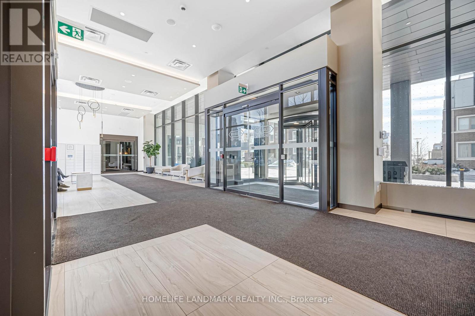 622 - 10 Honeycrisp Crescent, Vaughan, Ontario  L4K 0M7 - Photo 3 - N12842420