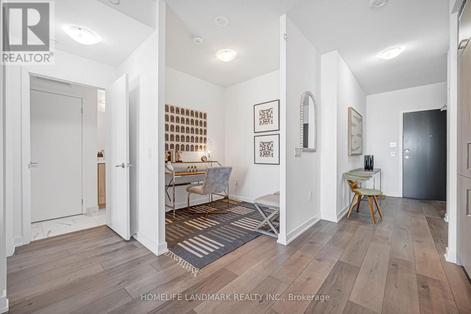 622 - 10 Honeycrisp Crescent, Vaughan, Ontario  L4K 0M7 - Photo 9 - N12842420