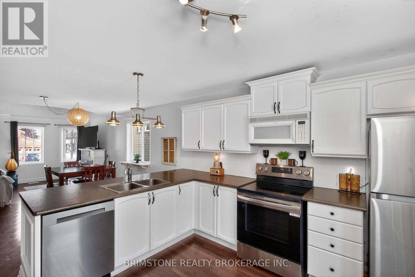 22 Dykstra Drive, Barrie, Ontario  L4N 0E2 - Photo 7 - S12842374