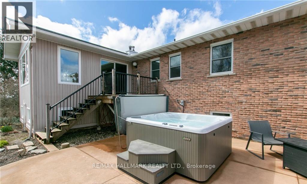 22648 Grey Rd 16 Road, Chatsworth, Ontario  N0H 1G0 - Photo 9 - X12841560