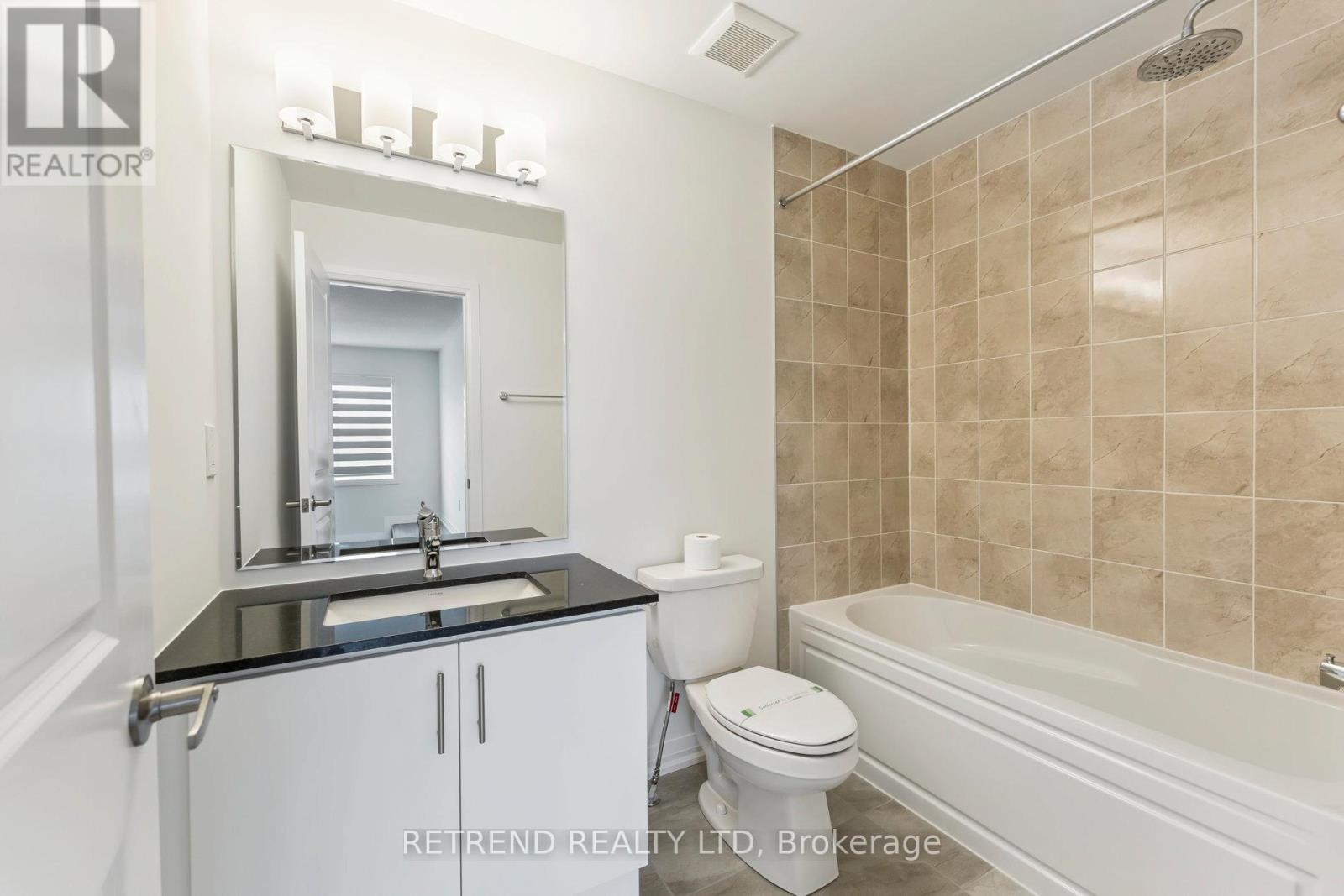 17 Moosehead Drive W, Brampton, Ontario  L7A 0B8 - Photo 24 - W12842384