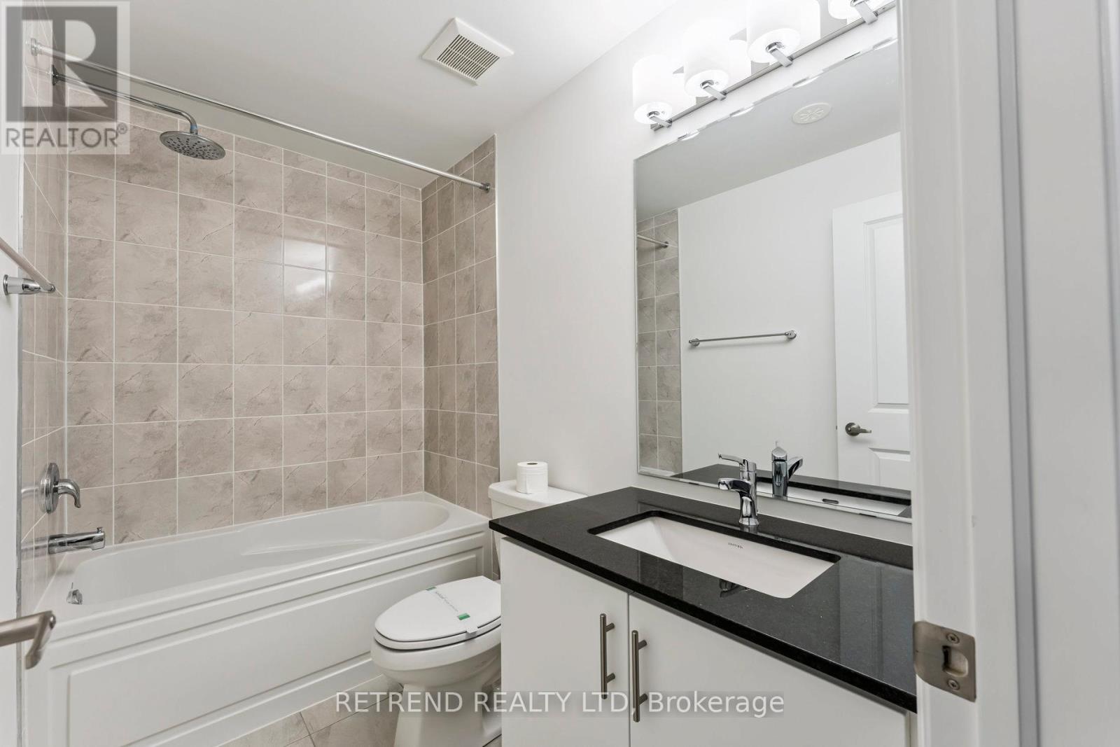 17 Moosehead Drive W, Brampton, Ontario  L7A 0B8 - Photo 28 - W12842384