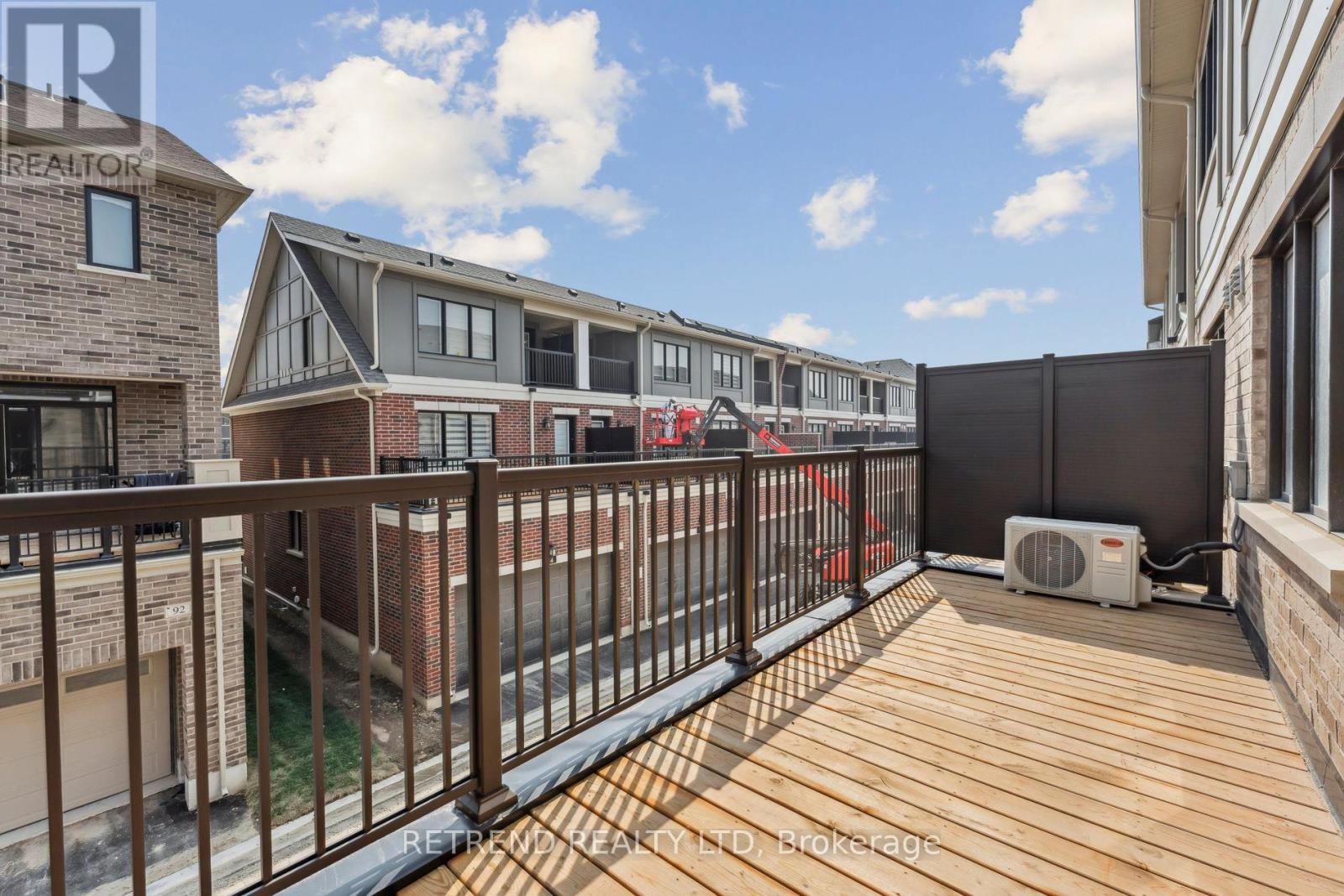 17 Moosehead Drive W, Brampton, Ontario  L7A 0B8 - Photo 29 - W12842384