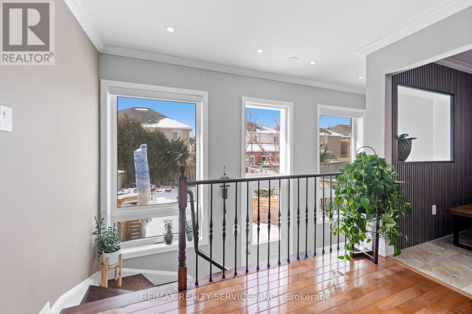 8 Bradwick Court, Caledon, Ontario  L7C 1B6 - Photo 26 - W12842406