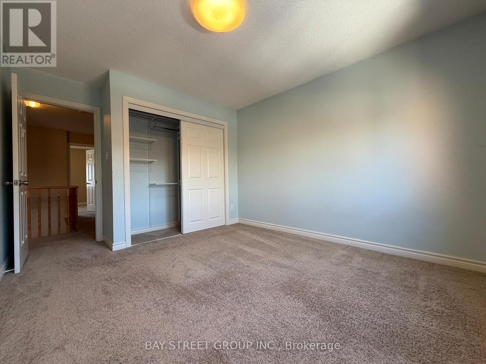 23 - 1100 Queens Avenue, Oakville, Ontario  L6H 2B5 - Photo 11 - W12842428