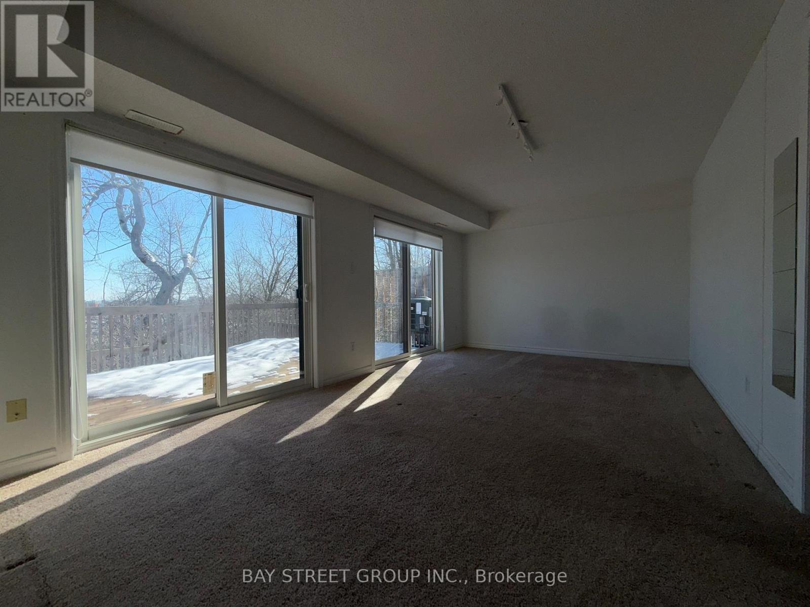 23 - 1100 Queens Avenue, Oakville, Ontario  L6H 2B5 - Photo 22 - W12842428