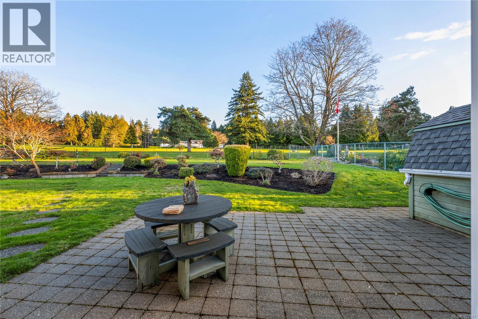 260 Elizabeth Ave, Qualicum Beach, British Columbia  V9K 1G8 - Photo 29 - 1027021