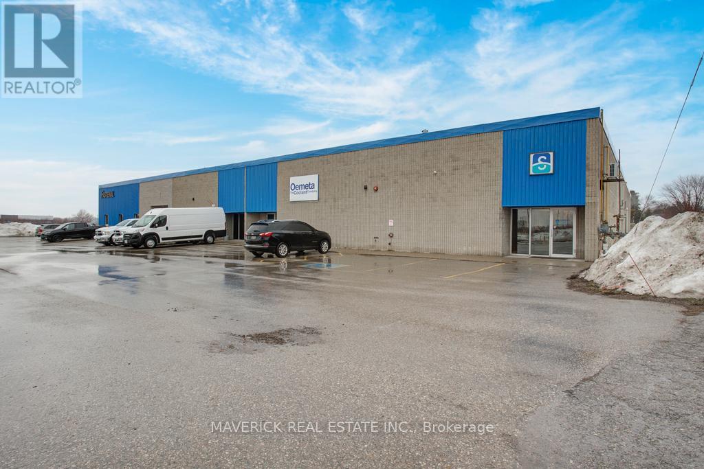 265 Ingersoll Street, Ingersoll, Ontario  N5L 2L5 - Photo 2 - X12842454