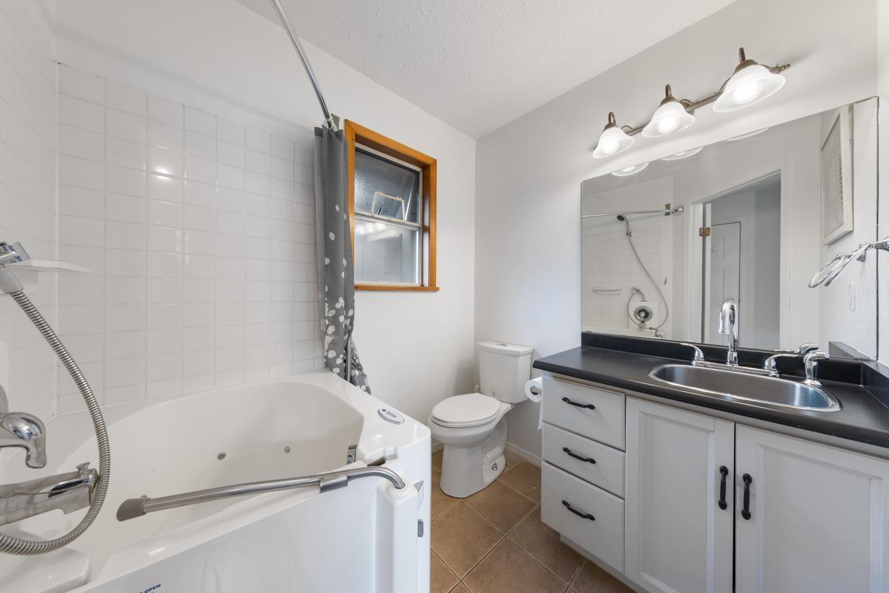 14098 20 Avenue, Surrey, British Columbia  V4A 8P8 - Photo 27 - R3094838