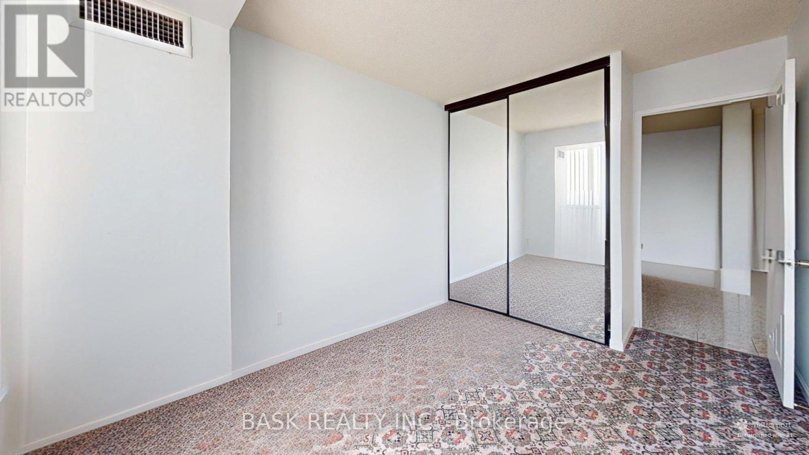 907 - 12 Laurelcrest Street, Brampton, Ontario  L6S 5Y4 - Photo 17 - W12842438