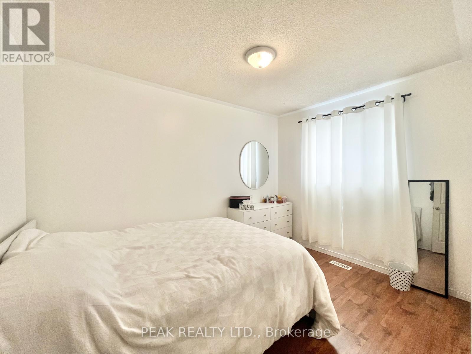 338 Fleming Drive, London East, Ontario  N5V 4Y6 - Photo 16 - X12842436