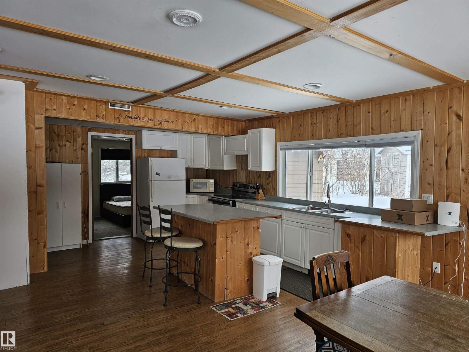 215 2 St, Rural Lac Ste. Anne County, Alberta  T0E 1A0 - Photo 13 - E4475498