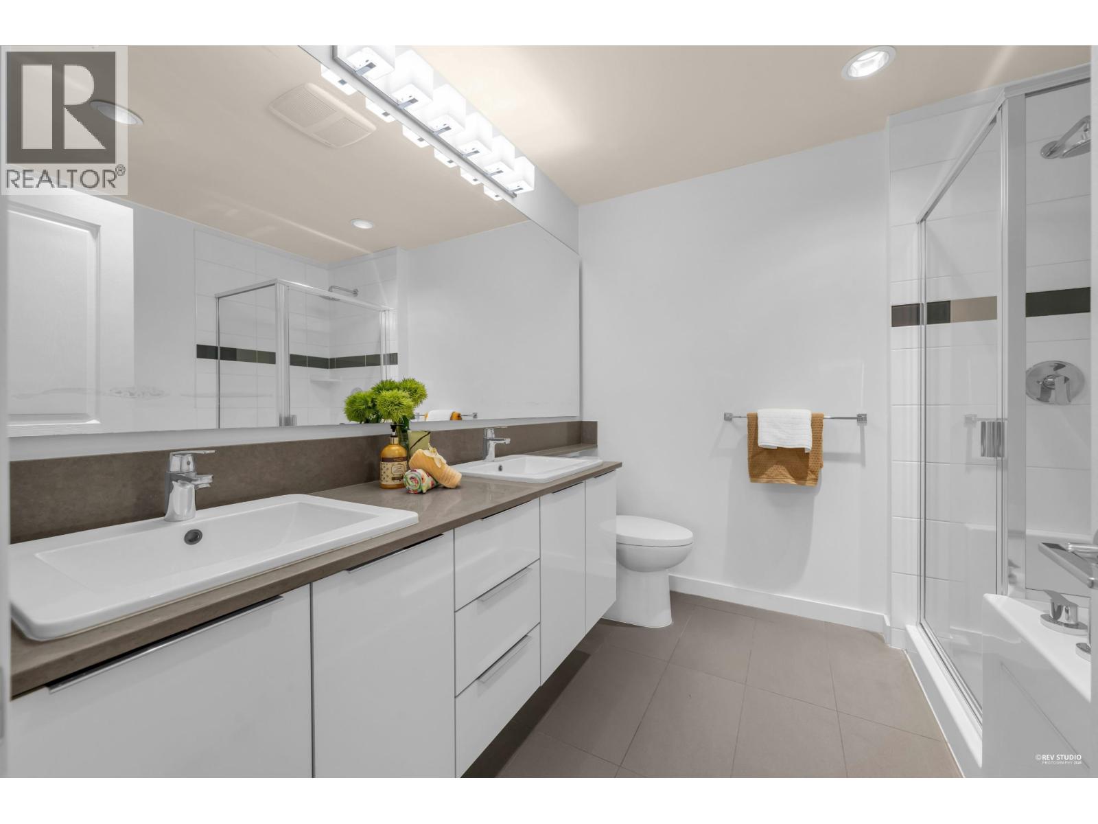 411 1152 Windsor Mews, Coquitlam, British Columbia  V3B 0N1 - Photo 11 - R3094541