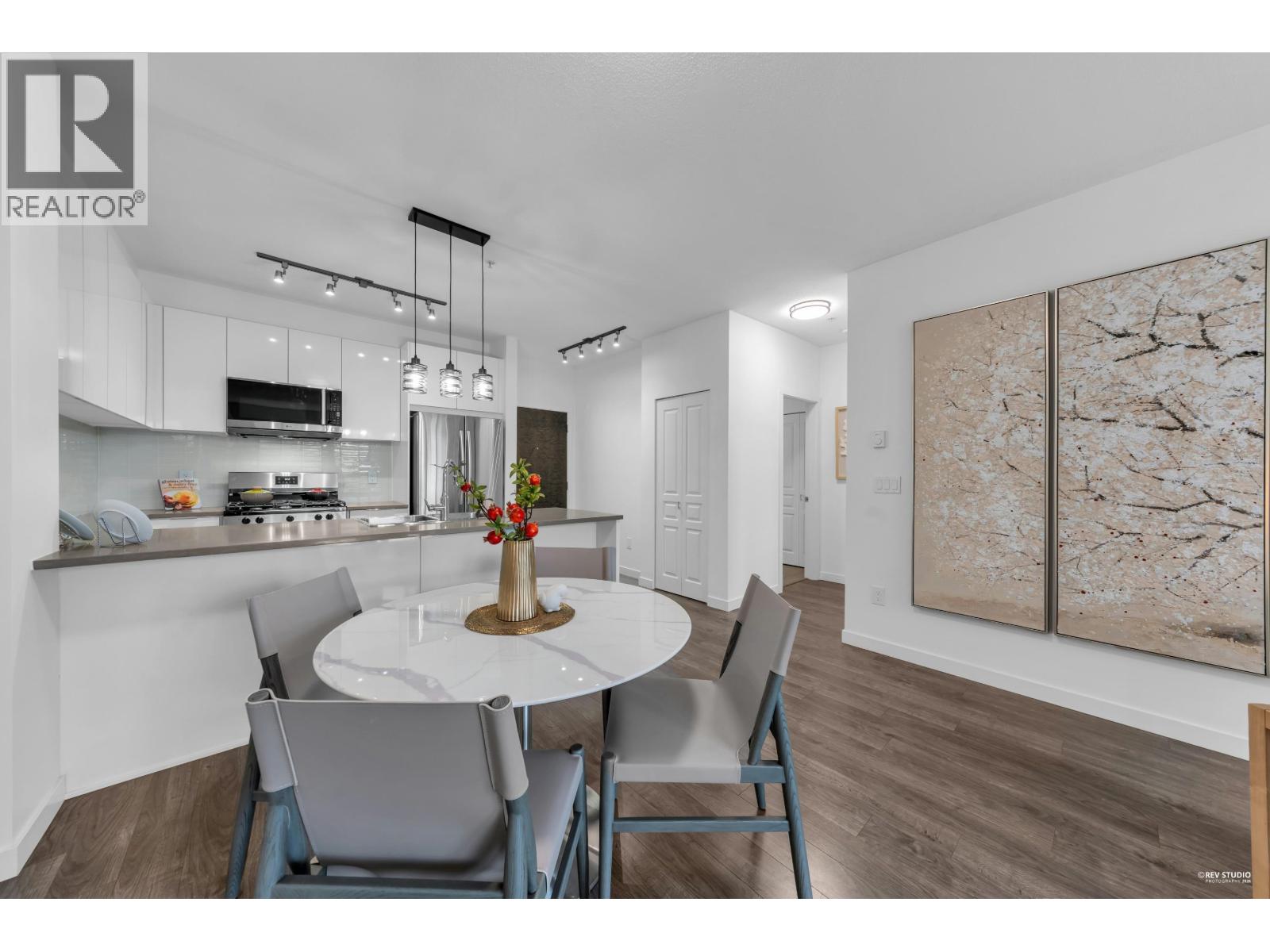 411 1152 Windsor Mews, Coquitlam, British Columbia  V3B 0N1 - Photo 7 - R3094541