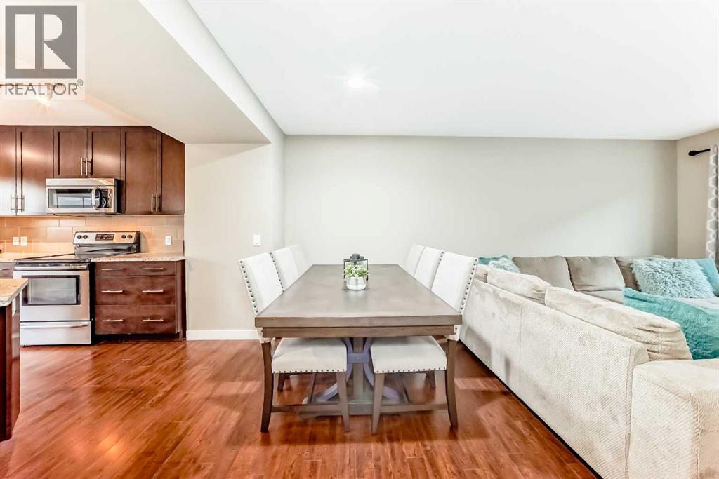 576 Mckenzie Towne Drive Se, Calgary, Alberta T2Z 1C7 - Photo 8 - A2284503