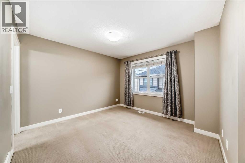 576 Mckenzie Towne Drive Se, Calgary, Alberta T2Z 1C7 - Photo 34 - A2284503