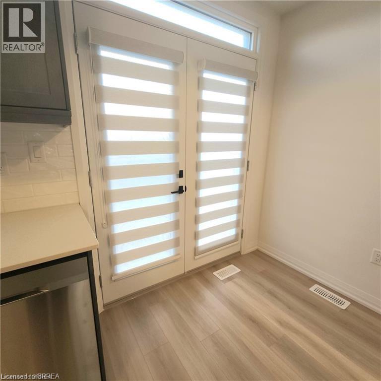 55 Tom Brown Drive Unit# 24, Paris, Ontario  N3L 0N5 - Photo 14 - 40809303