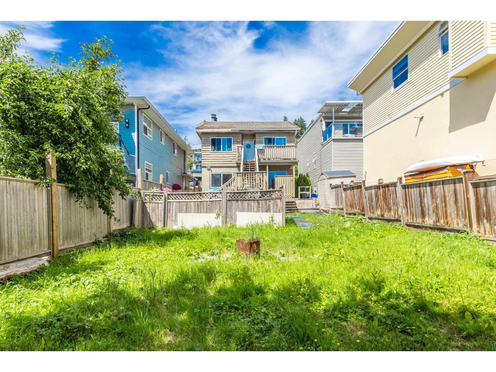 14788 Gordon Avenue, White Rock, British Columbia  V4B 2A7 - Photo 35 - R3095895