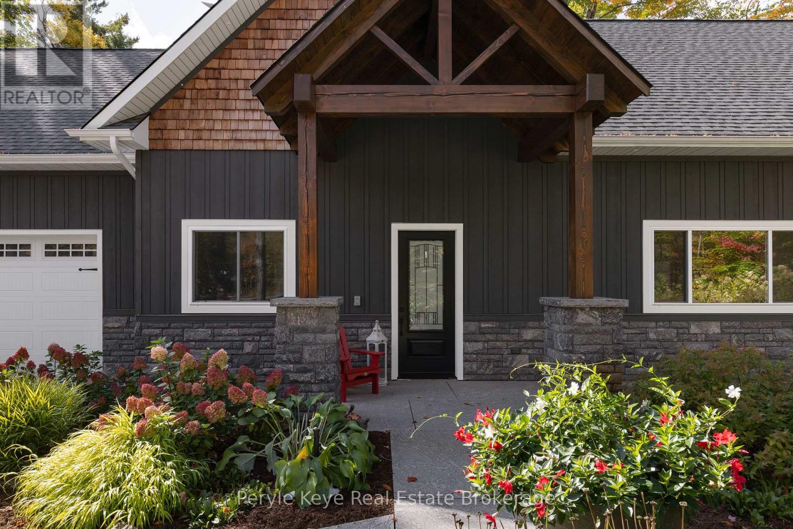 1100 Xavier Street, Gravenhurst, Ontario  P0E 1G0 - Photo 5 - X12842538